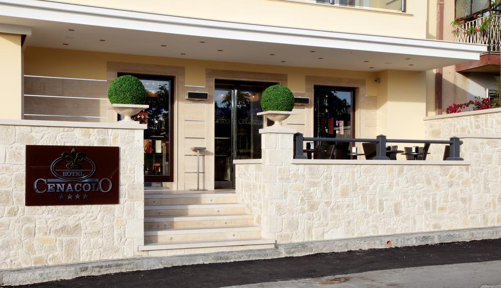 Hotel Cenacolo Somma Vesuviana Luaran gambar