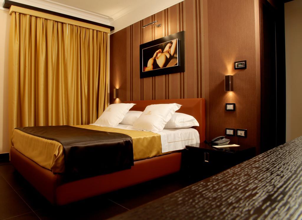 Hotel Cenacolo Somma Vesuviana Luaran gambar