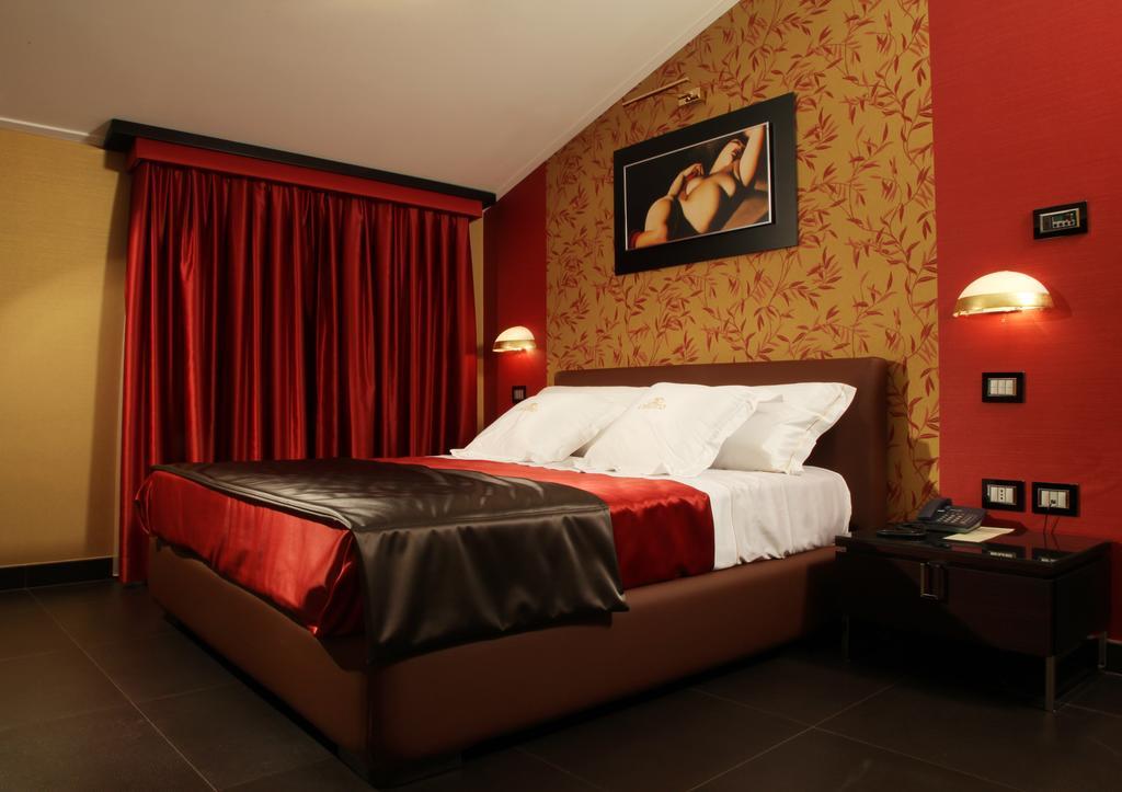 Hotel Cenacolo Somma Vesuviana Luaran gambar