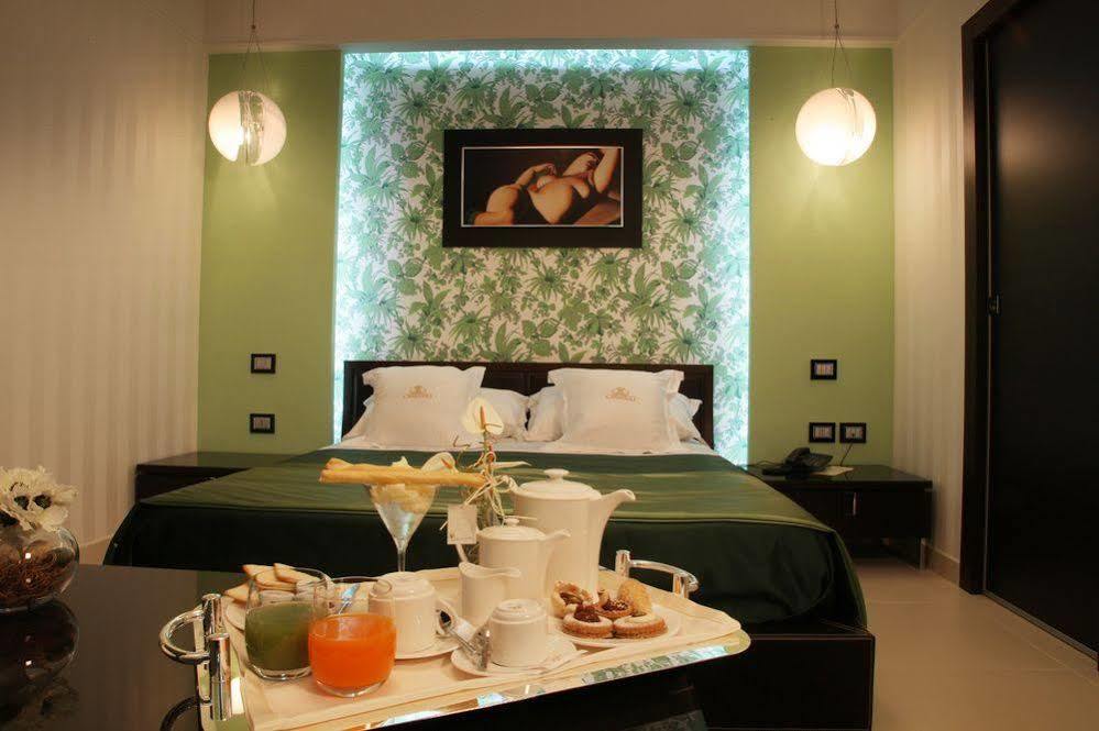 Hotel Cenacolo Somma Vesuviana Luaran gambar
